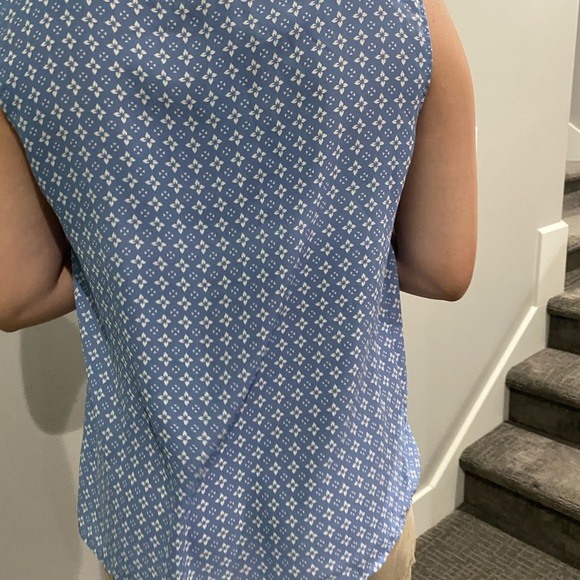 Baby Blue/White Flowy Classy Tank Top - Picture 3 of 5